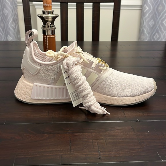 Adidas NMD_R1 x Keni Harrison NMD Boost Shoes Sneakers new GW8899 Women’s Size 9 - Picture 4 of 16
